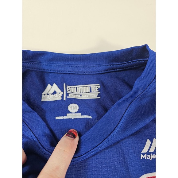 Majestic evolution tee Size YM your medium cubs baseball performance - Picture 5 of 7